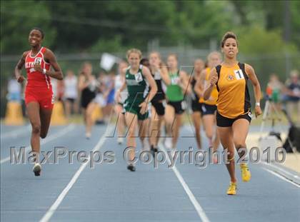 Thumbnail 3 in NCHSAA 4A Track and Field Championships photogallery.