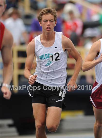 Thumbnail 2 in NCHSAA 4A Track and Field Championships photogallery.
