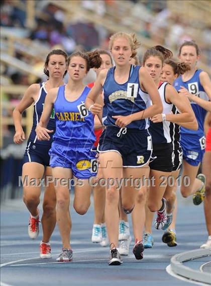 Thumbnail 2 in NCHSAA 4A Track and Field Championships photogallery.