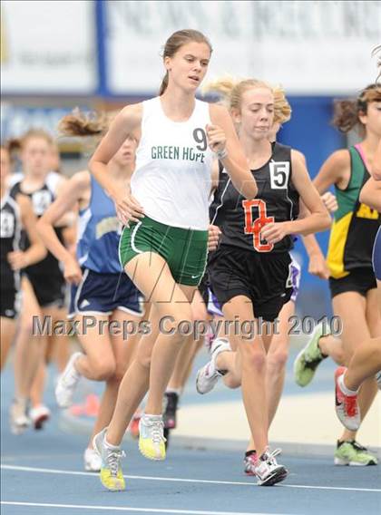 Thumbnail 1 in NCHSAA 4A Track and Field Championships photogallery.