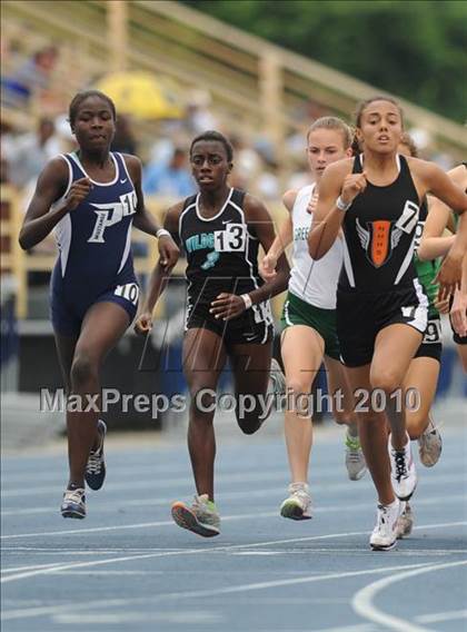 Thumbnail 1 in NCHSAA 4A Track and Field Championships photogallery.