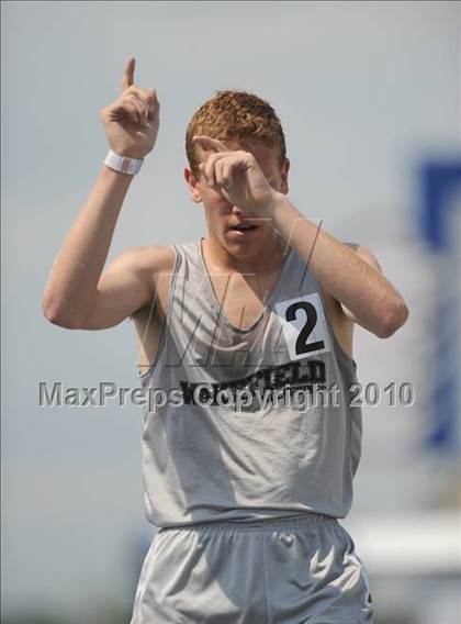 Thumbnail 2 in NCHSAA 4A Track and Field Championships photogallery.