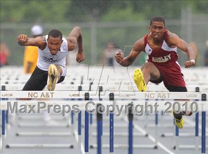 Thumbnail 2 in NCHSAA 4A Track and Field Championships photogallery.