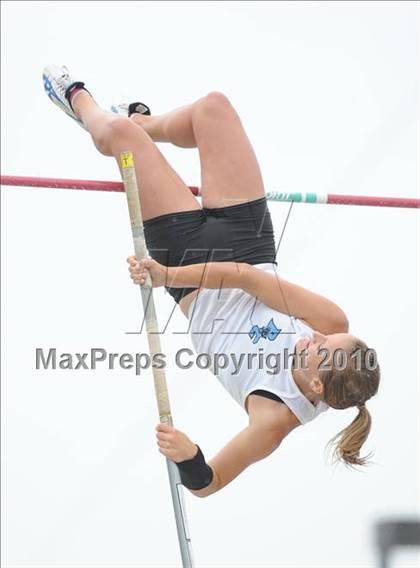 Thumbnail 3 in NCHSAA 4A Track and Field Championships photogallery.