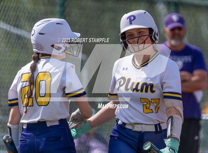 Thumbnail 3 in Plum @ Shaler Area photogallery.