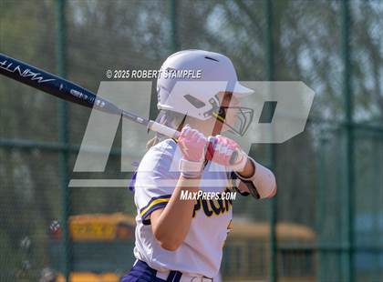 Thumbnail 1 in Plum @ Shaler Area photogallery.