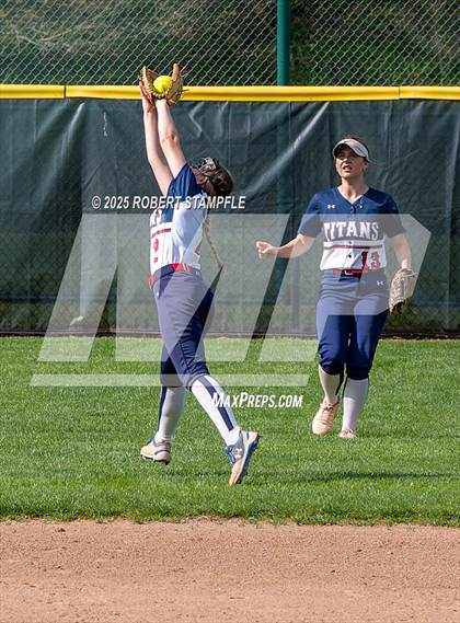 Thumbnail 3 in Plum @ Shaler Area photogallery.