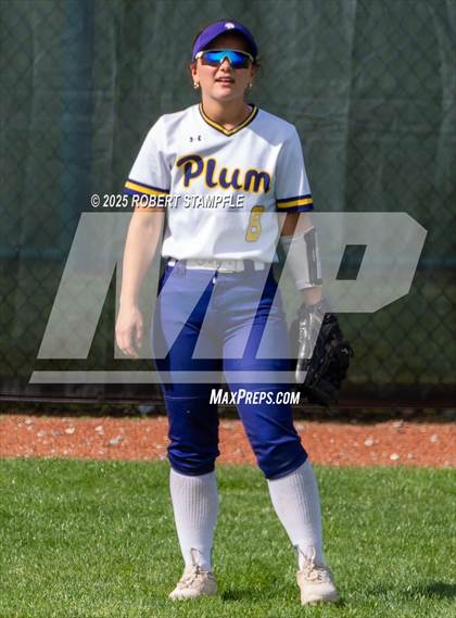 Thumbnail 1 in Plum @ Shaler Area photogallery.