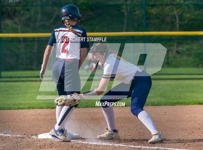 Thumbnail 1 in Plum @ Shaler Area photogallery.