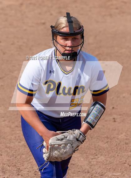 Thumbnail 3 in Plum @ Shaler Area photogallery.