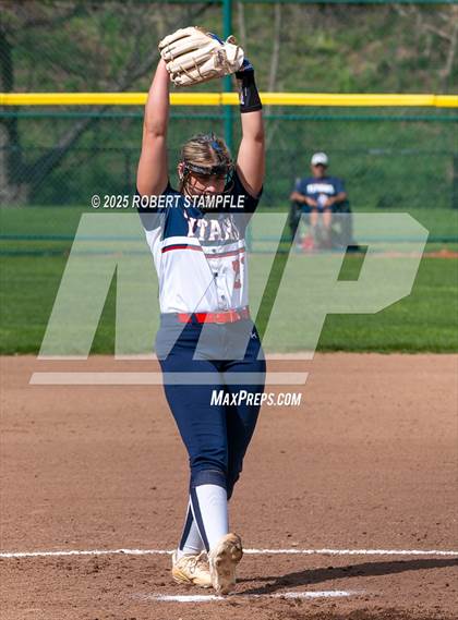 Thumbnail 1 in Plum @ Shaler Area photogallery.
