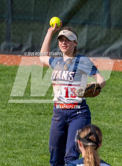 Thumbnail 3 in Plum @ Shaler Area photogallery.