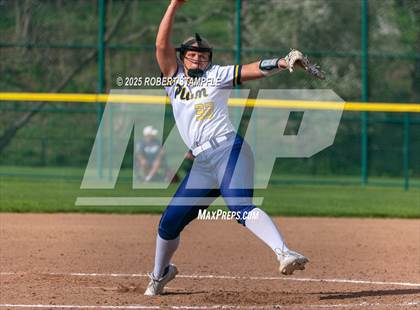 Thumbnail 2 in Plum @ Shaler Area photogallery.