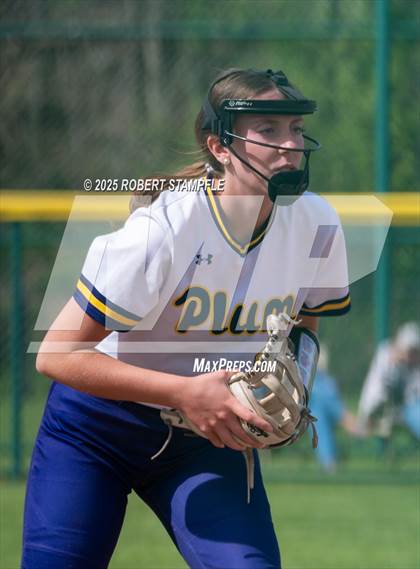 Thumbnail 3 in Plum @ Shaler Area photogallery.