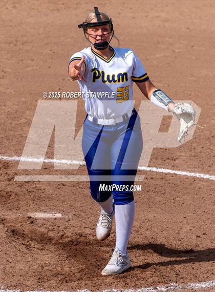 Thumbnail 2 in Plum @ Shaler Area photogallery.