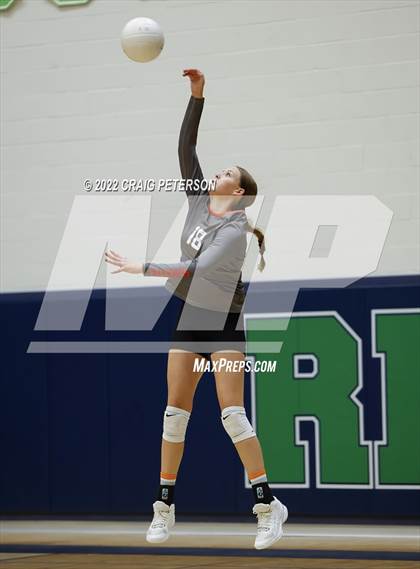 Thumbnail 2 in Skyridge @ Ridgeline photogallery.