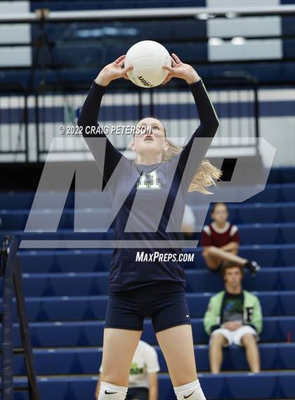 Thumbnail 3 in Skyridge @ Ridgeline photogallery.