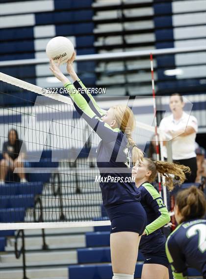 Thumbnail 1 in Skyridge @ Ridgeline photogallery.