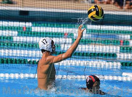 Thumbnail 2 in Foothill v. La Jolla (Coronado JV Invitational) photogallery.