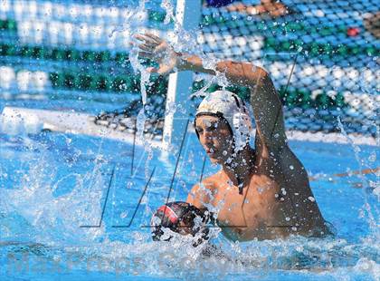 Thumbnail 3 in Foothill v. La Jolla (Coronado JV Invitational) photogallery.