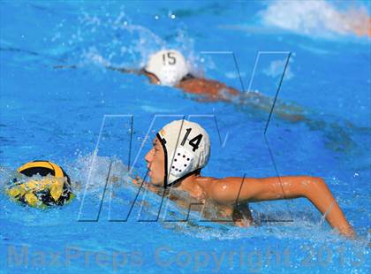 Thumbnail 3 in Foothill v. La Jolla (Coronado JV Invitational) photogallery.