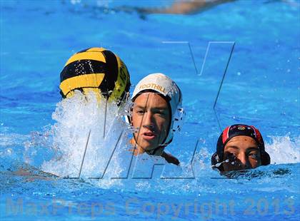 Thumbnail 2 in Foothill v. La Jolla (Coronado JV Invitational) photogallery.