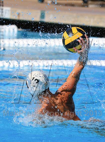 Thumbnail 3 in Foothill v. La Jolla (Coronado JV Invitational) photogallery.