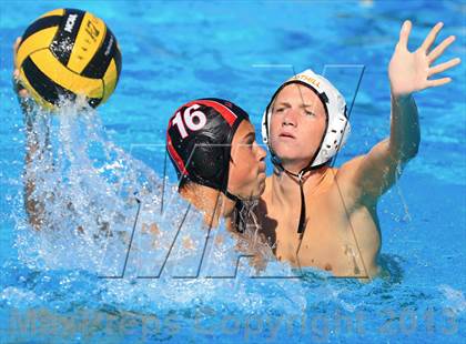 Thumbnail 2 in Foothill v. La Jolla (Coronado JV Invitational) photogallery.