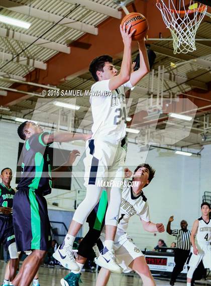 Thumbnail 1 in Calabasas vs Dorsey (West Valley Thanksgiving Tip-Off Classic) photogallery.