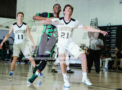 Thumbnail 3 in Calabasas vs Dorsey (West Valley Thanksgiving Tip-Off Classic) photogallery.