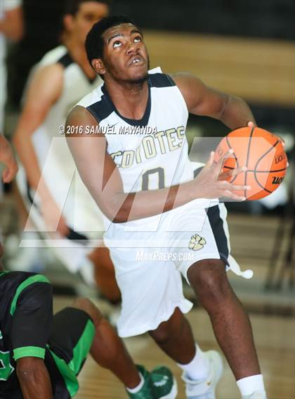 Thumbnail 1 in Calabasas vs Dorsey (West Valley Thanksgiving Tip-Off Classic) photogallery.