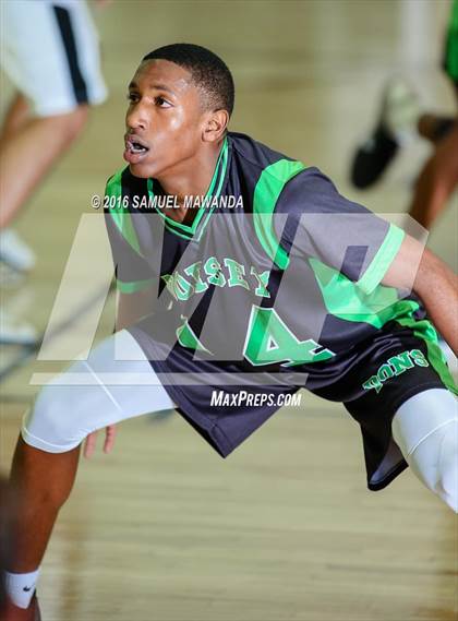 Thumbnail 1 in Calabasas vs Dorsey (West Valley Thanksgiving Tip-Off Classic) photogallery.