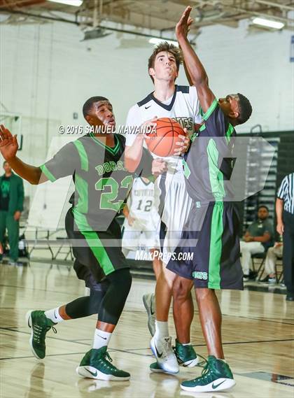 Thumbnail 3 in Calabasas vs Dorsey (West Valley Thanksgiving Tip-Off Classic) photogallery.