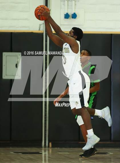 Thumbnail 1 in Calabasas vs Dorsey (West Valley Thanksgiving Tip-Off Classic) photogallery.
