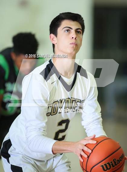 Thumbnail 1 in Calabasas vs Dorsey (West Valley Thanksgiving Tip-Off Classic) photogallery.