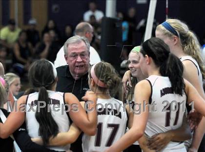 Thumbnail 1 in Los Alamitos vs. Assumption (Durango Fall Classic) photogallery.