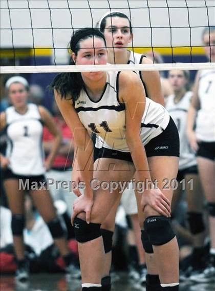 Thumbnail 3 in Los Alamitos vs. Assumption (Durango Fall Classic) photogallery.