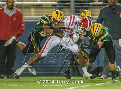Thumbnail 2 in Mater Dei @ Edison photogallery.