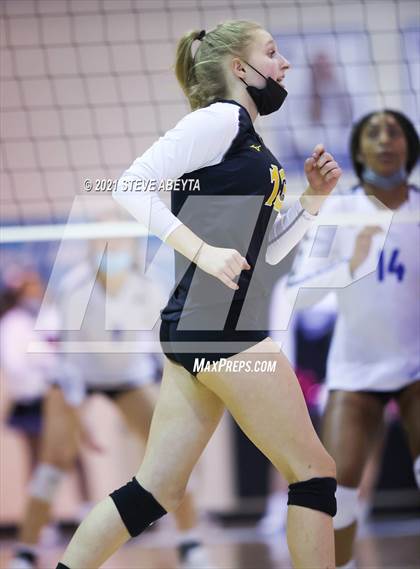 Thumbnail 2 in Arapahoe @ Grandview photogallery.