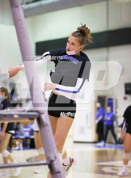 Thumbnail 1 in Arapahoe @ Grandview photogallery.