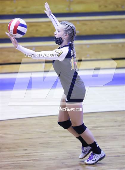 Thumbnail 3 in Arapahoe @ Grandview photogallery.