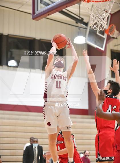 Thumbnail 3 in Penfield @ Aquinas Institute (Section V Class AA Semifinal) photogallery.