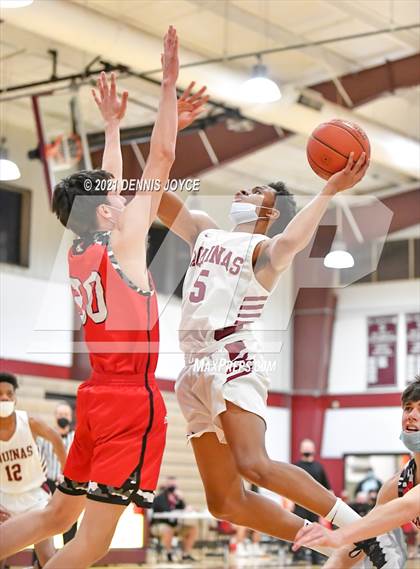 Thumbnail 3 in Penfield @ Aquinas Institute (Section V Class AA Semifinal) photogallery.