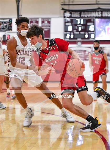 Thumbnail 1 in Penfield @ Aquinas Institute (Section V Class AA Semifinal) photogallery.