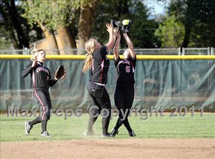 Thumbnail 3 in Foothill vs. Shasta (Shasta Tournament) photogallery.