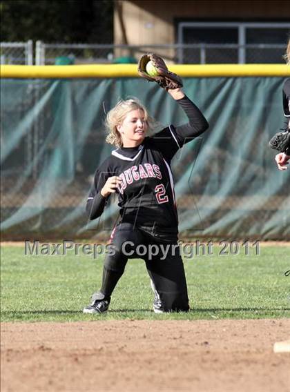 Thumbnail 1 in Foothill vs. Shasta (Shasta Tournament) photogallery.