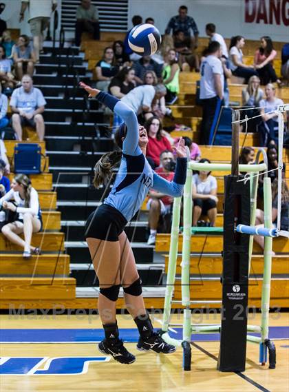 Thumbnail 2 in Newsome @ Riverview photogallery.