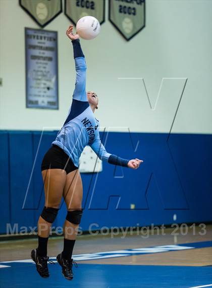 Thumbnail 3 in Newsome @ Riverview photogallery.
