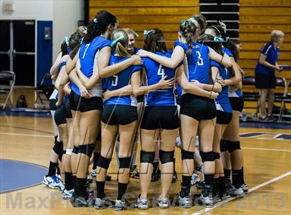 Thumbnail 3 in Newsome @ Riverview photogallery.