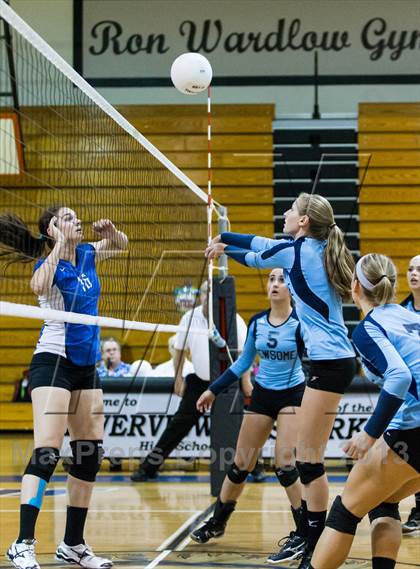 Thumbnail 3 in Newsome @ Riverview photogallery.